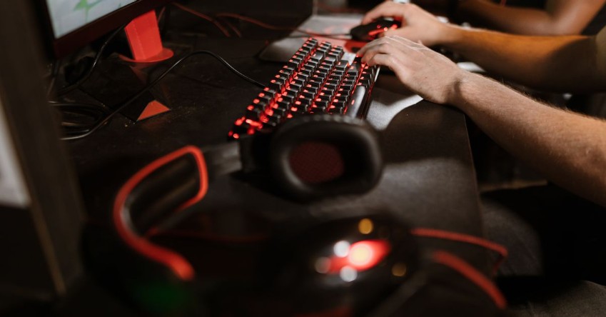 How Real-Time Features Are Reshaping Online Gaming Engagement